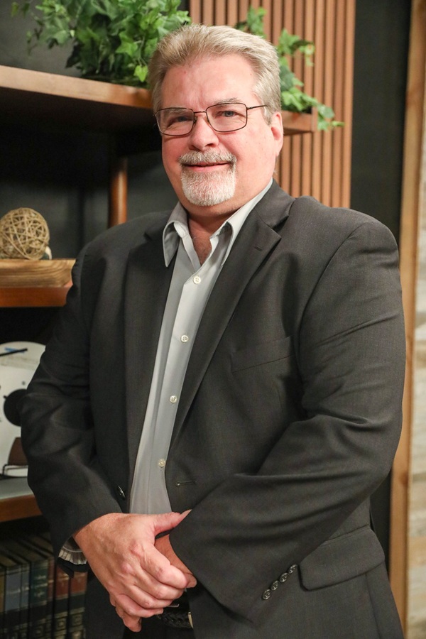 Scott Heflin